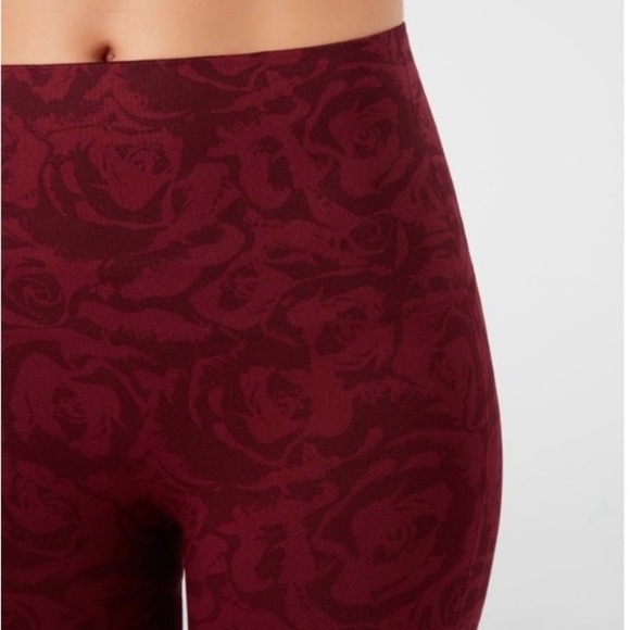 SPANX Garnet Rose Look At Me Now Crop Leggings Womens 1X Plus Size Athleisure - Picture 3 of 16